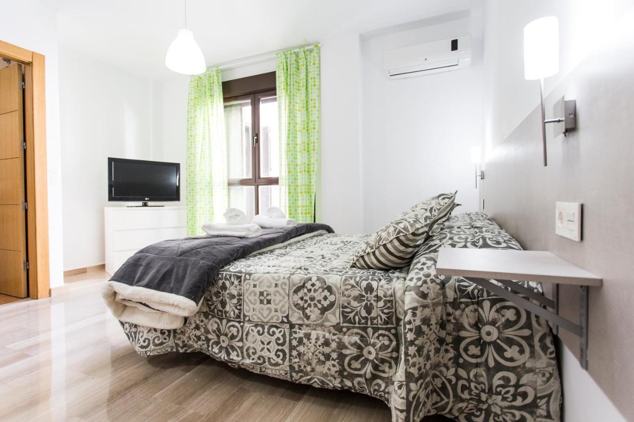 C&V Apartamentos - Horno De Marina Granada Luaran gambar