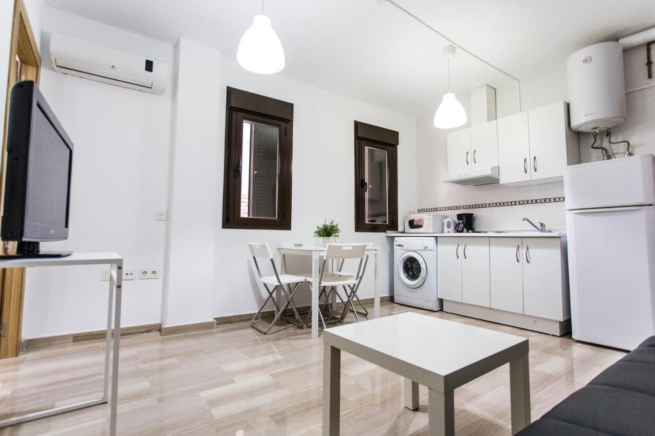 C&V Apartamentos - Horno De Marina Granada Luaran gambar